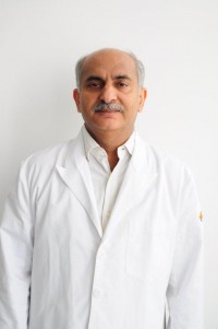 Dr. Munish Chaudhry, Orthopedist in Gurgaon
