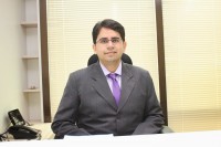 Dr. Neeraj Bijlani, Orthopedist in Mumbai