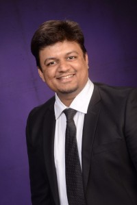 Dr. Hitesh Gada, Dentist in Mumbai