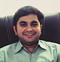 Dr Sachin Karhad, Dentist in Pune