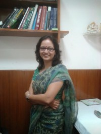 Dr. Deepti Gujral Saha, Consultant Physician in Delhi