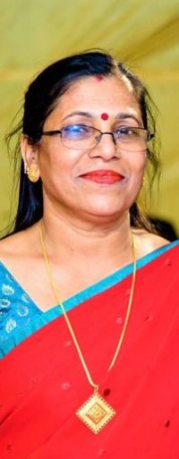 Dr Sandhya Shrivastava, Dentist in 