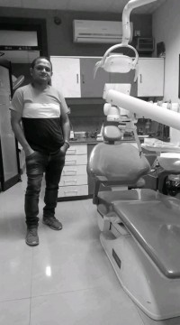 Dr.Tarun Sharma, Dentist in Delhi