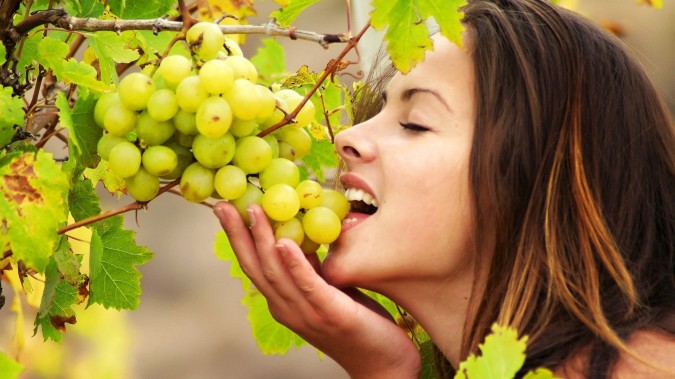 10 Benefits Of Grapes For Skin